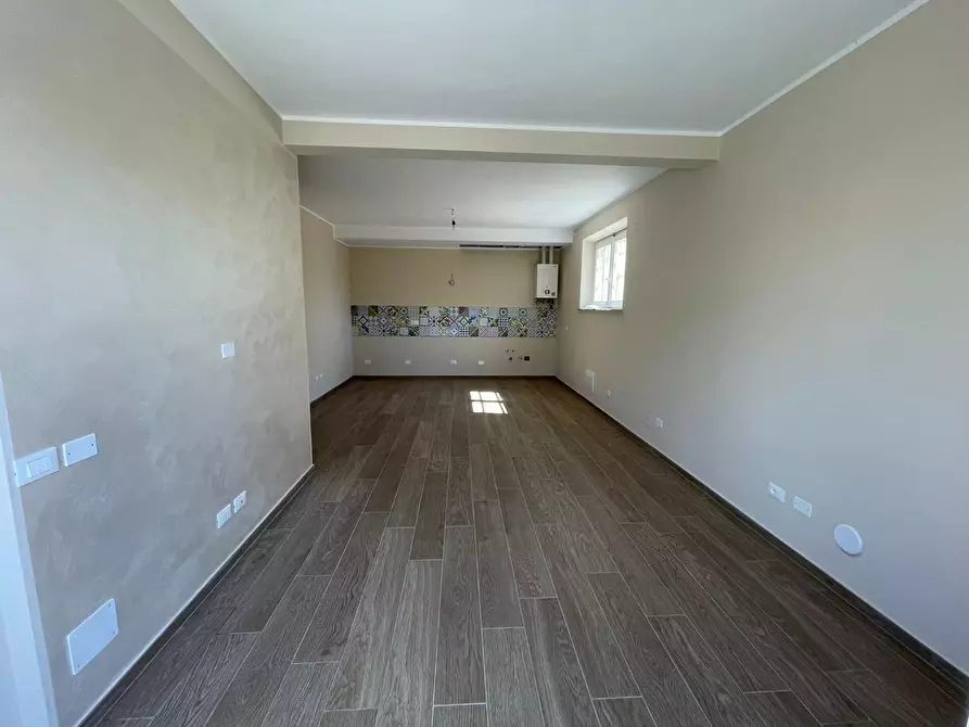 Immagine 4 di Appartamento in vendita  a Cascina