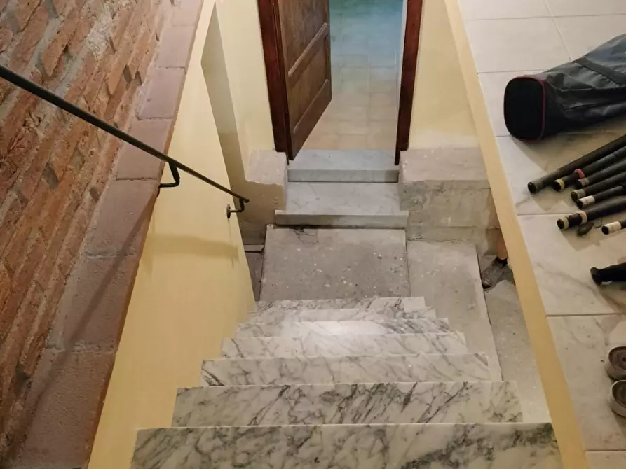 Immagine 16 di Porzione di casa in vendita  a Massa