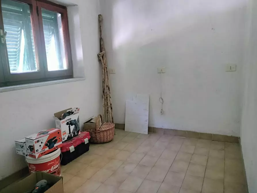 Immagine 20 di Porzione di casa in vendita  a Massa