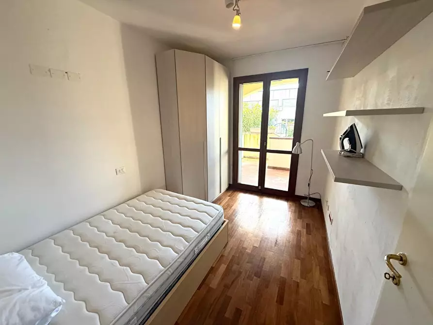 Immagine 9 di Appartamento in vendita  a Ortonovo