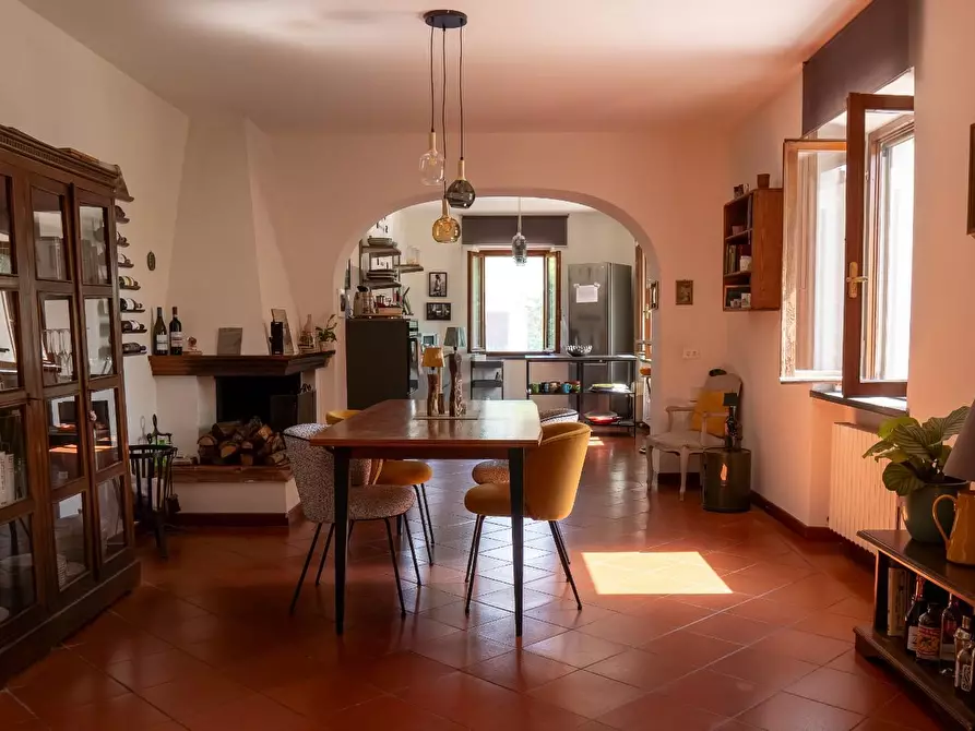 Immagine 6 di Villa in vendita  a San Giuliano Terme