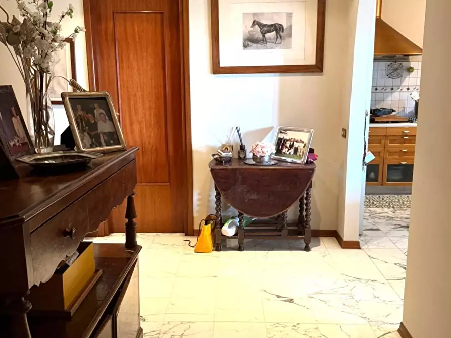 Immagine 14 di Appartamento in vendita  a Seravezza