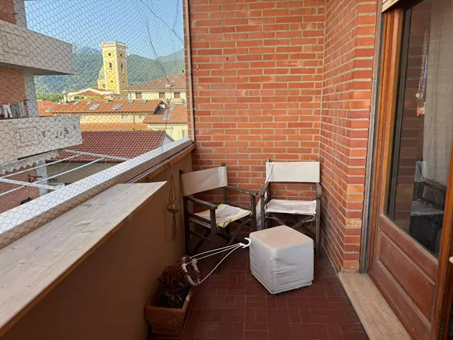 Immagine 20 di Appartamento in vendita  a Seravezza