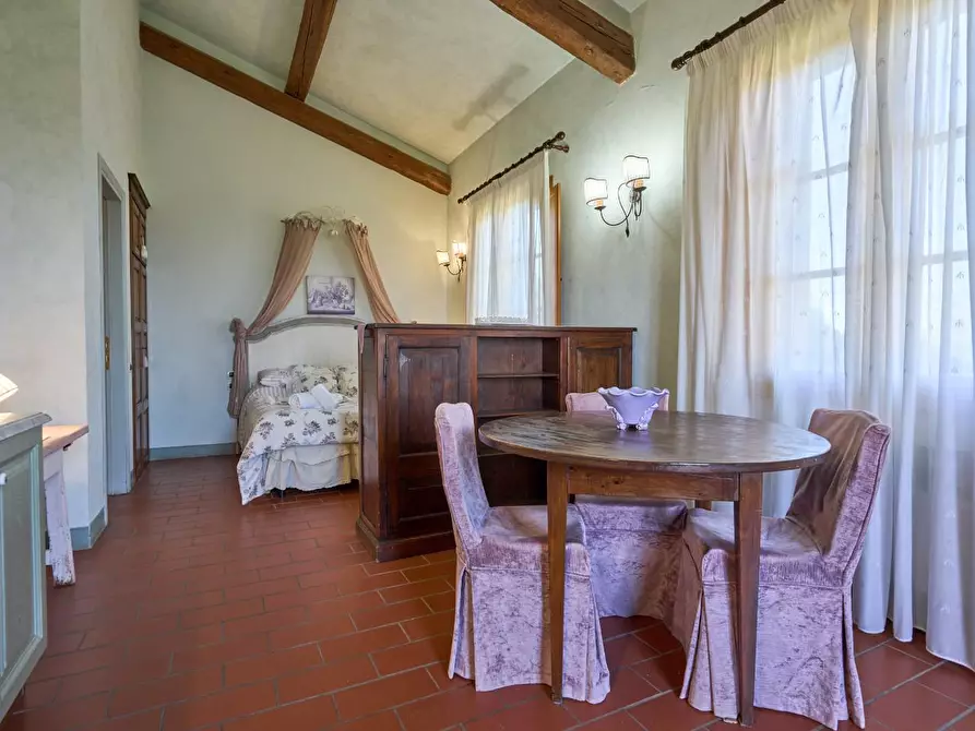 Immagine 8 di Agriturismo in vendita  a San Miniato