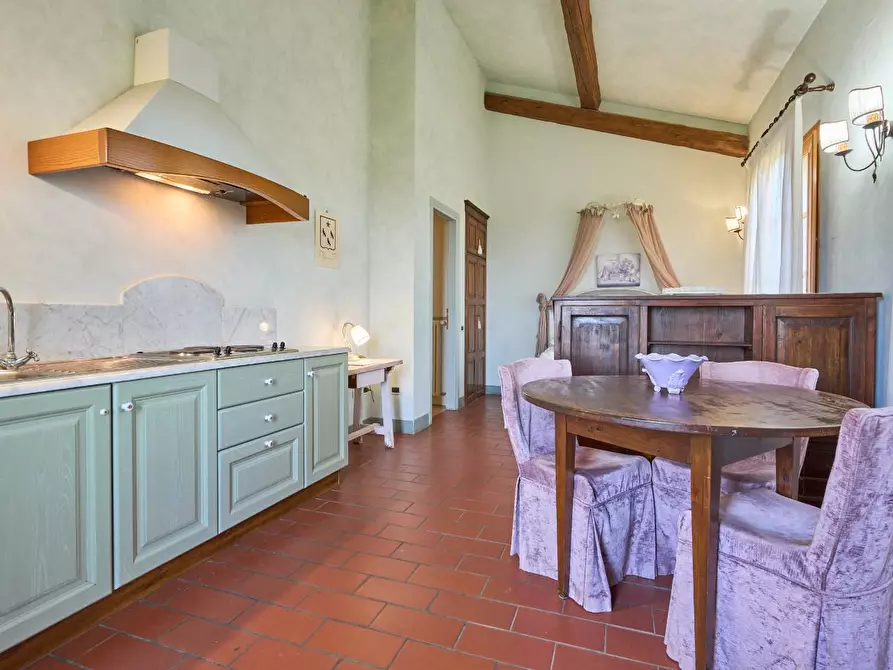 Immagine 9 di Agriturismo in vendita  a San Miniato
