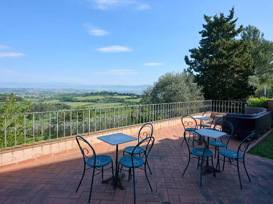 Immagine 2 di Agriturismo in vendita  a San Miniato