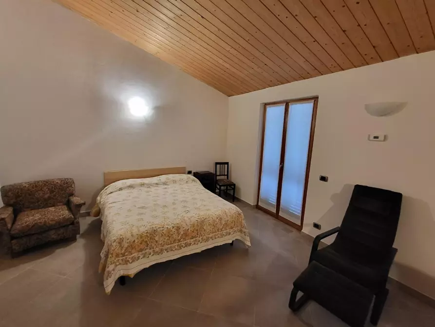 Immagine 6 di Terratetto in affitto  a Scandicci