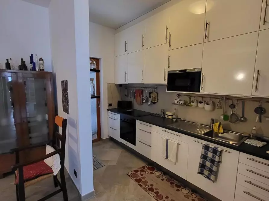 Immagine 11 di Terratetto in affitto  a Scandicci