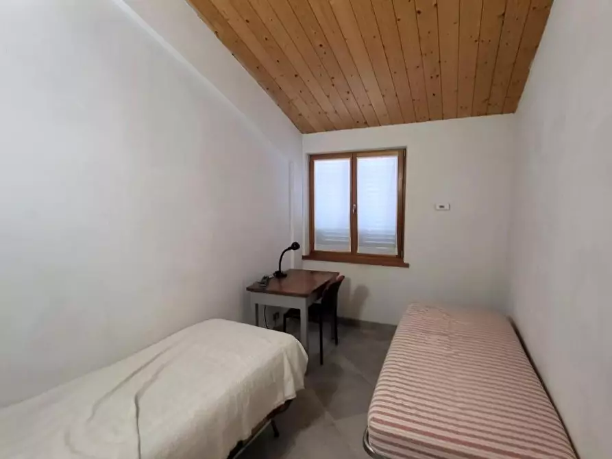 Immagine 8 di Terratetto in affitto  a Scandicci