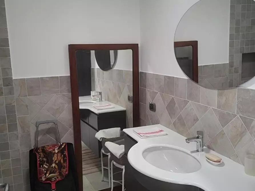 Immagine 17 di Terratetto in affitto  a Scandicci