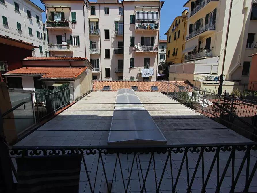 Immagine 6 di Appartamento in vendita  a La Spezia