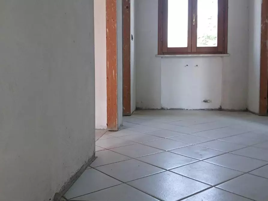 Immagine 36 di Casa indipendente in vendita  a San Giuliano Terme
