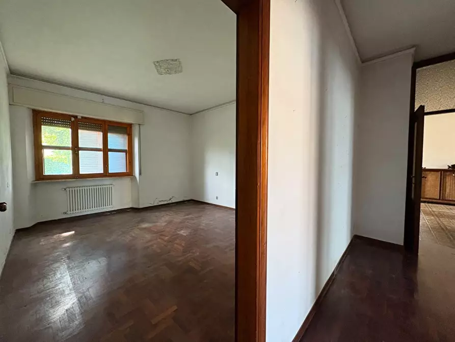 Immagine 13 di Casa bifamiliare in vendita  a San Giuliano Terme
