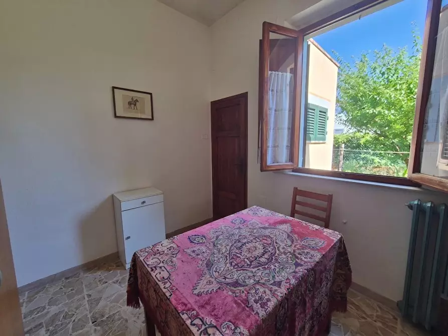 Immagine 10 di Villa in vendita  a Cascina