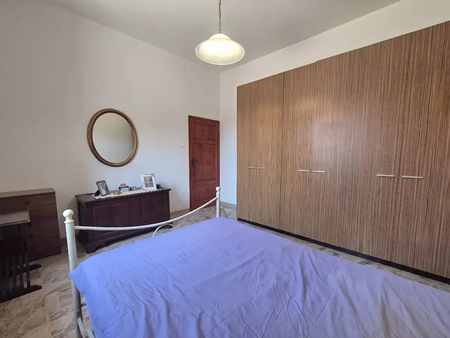 Immagine 14 di Villa in vendita  a Cascina