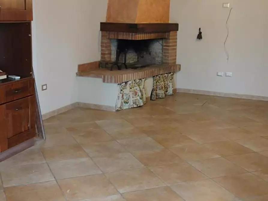 Immagine 14 di Casa semindipendente in vendita  a Crespina Lorenzana