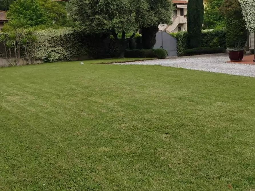 Immagine 28 di Casa semindipendente in vendita  a Crespina Lorenzana