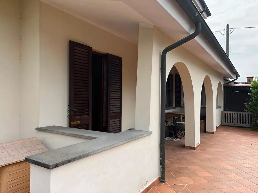 Immagine 6 di Casa indipendente in vendita  a Porcari