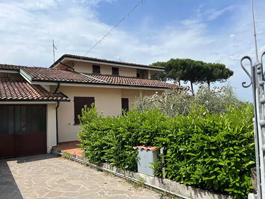 Immagine 27 di Casa indipendente in vendita  a Porcari