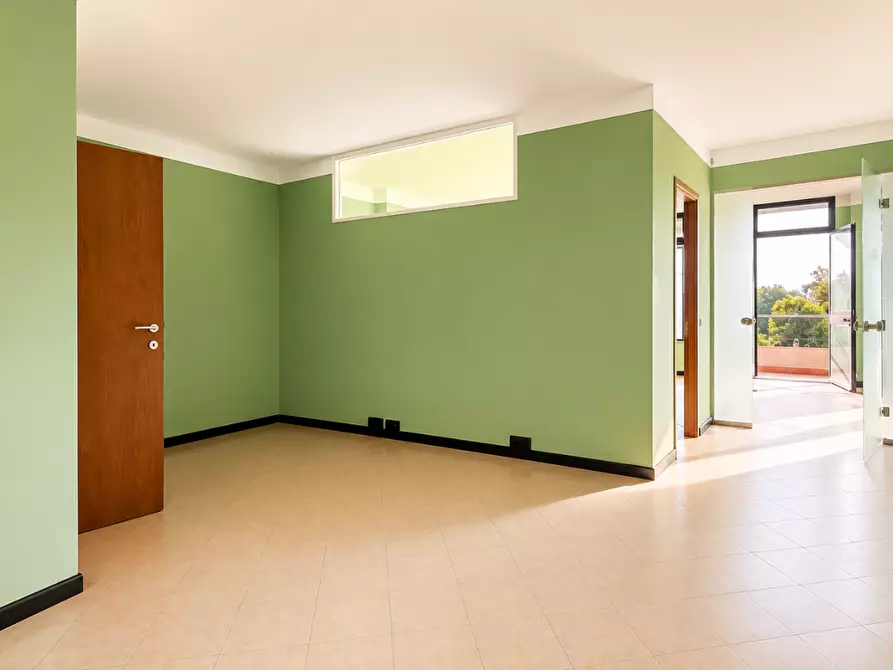 Immagine 13 di Ufficio in vendita  a Bientina