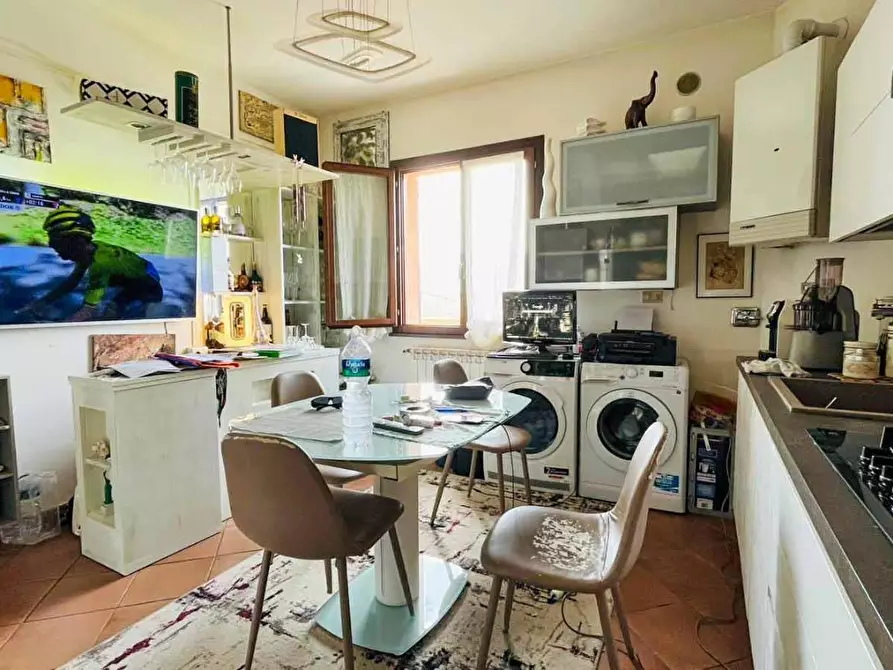 Immagine 5 di Appartamento in vendita  a Calcinaia