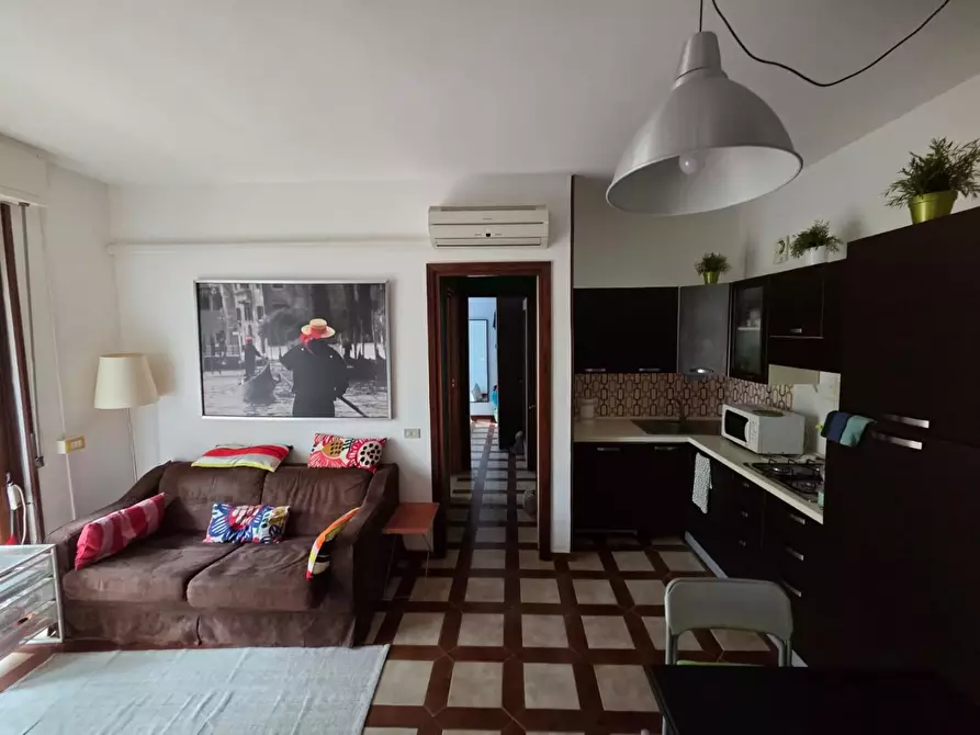 Immagine 4 di Appartamento in vendita  a Rosignano Marittimo