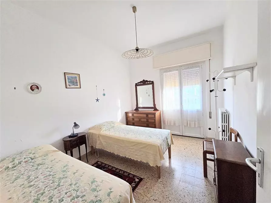 Immagine 15 di Appartamento in vendita  a Massa