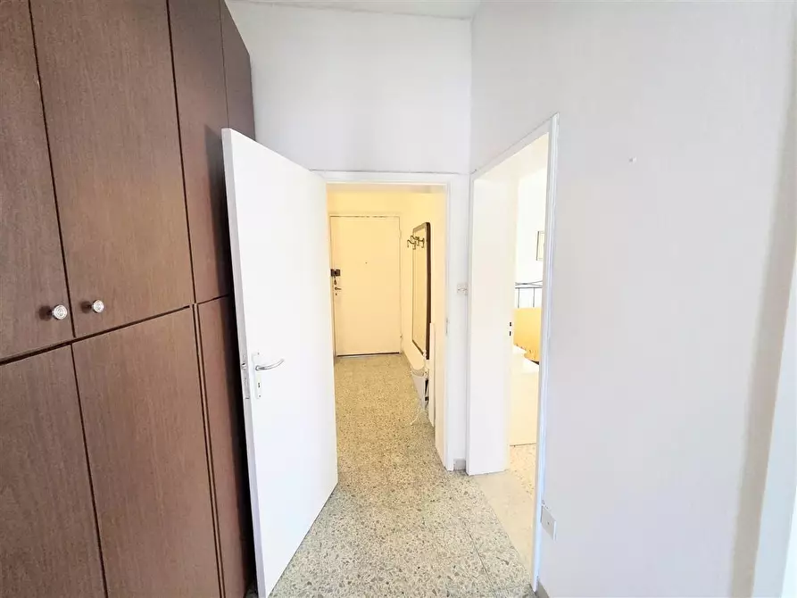 Immagine 17 di Appartamento in vendita  a Massa
