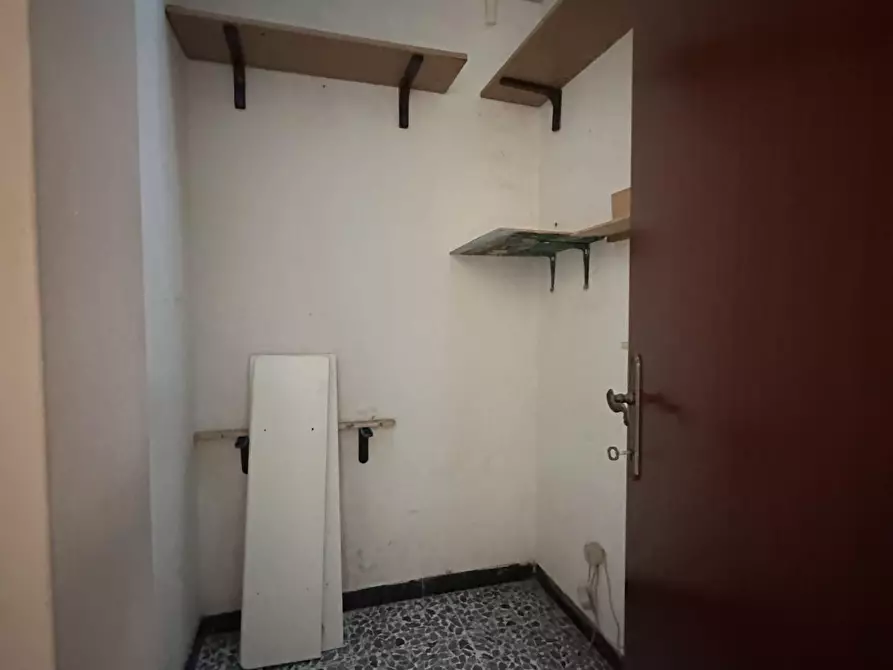 Immagine 17 di Appartamento in vendita  a Viareggio