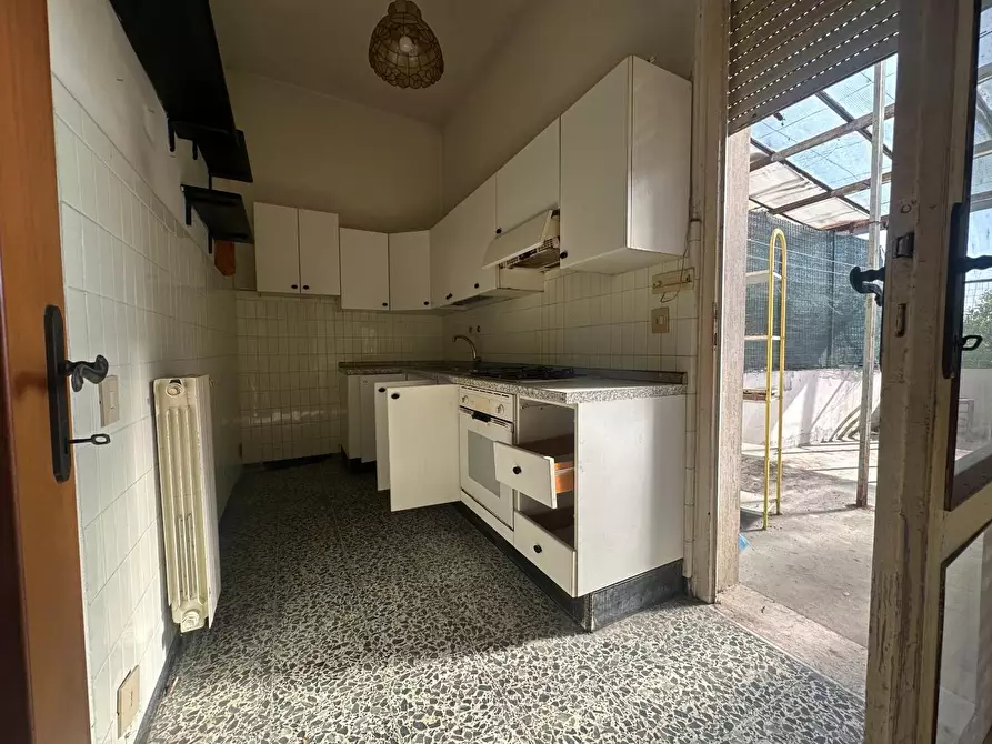 Immagine 24 di Appartamento in vendita  a Viareggio