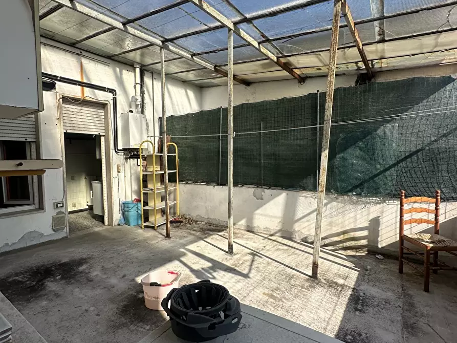 Immagine 2 di Appartamento in vendita  a Viareggio