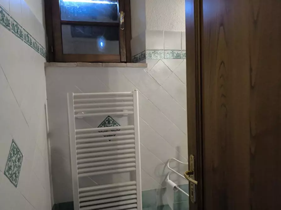 Immagine 34 di Appartamento in vendita  a Monticiano