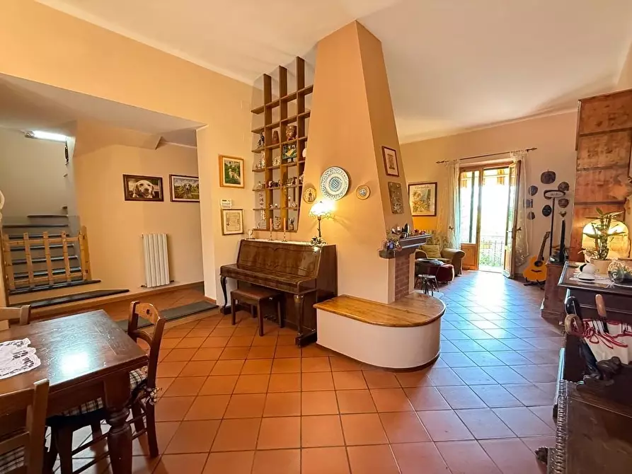 Immagine 4 di Appartamento in vendita  a Certaldo