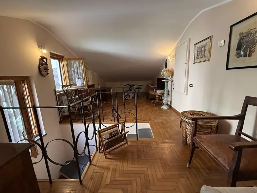 Immagine 14 di Appartamento in vendita  a Certaldo