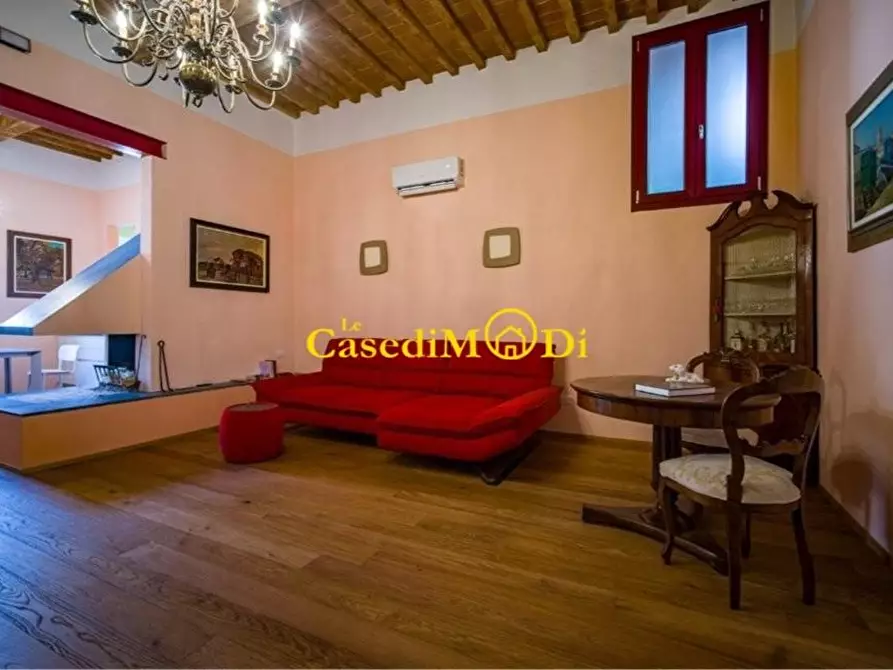 Immagine 5 di Appartamento in vendita  a Livorno