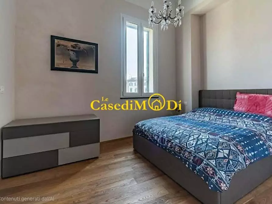 Immagine 13 di Appartamento in vendita  a Livorno