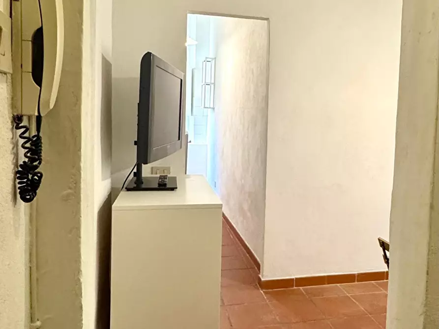 Immagine 4 di Appartamento in vendita  a Firenze