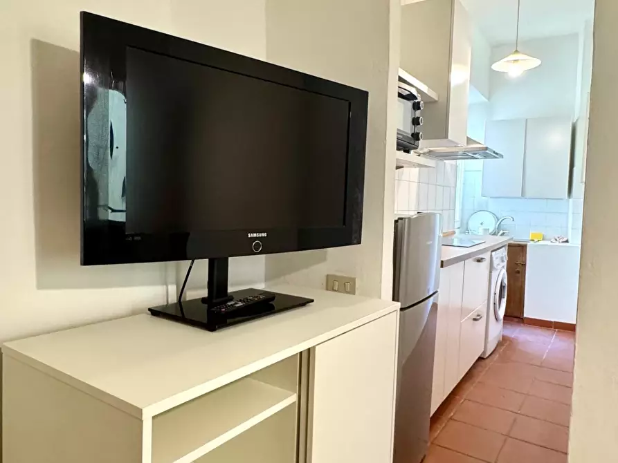 Immagine 8 di Appartamento in vendita  a Firenze