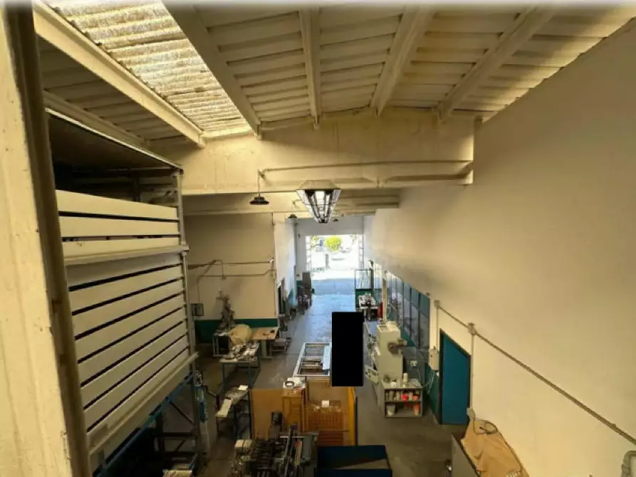 Immagine 13 di Capannone industriale in vendita  a Rondissone