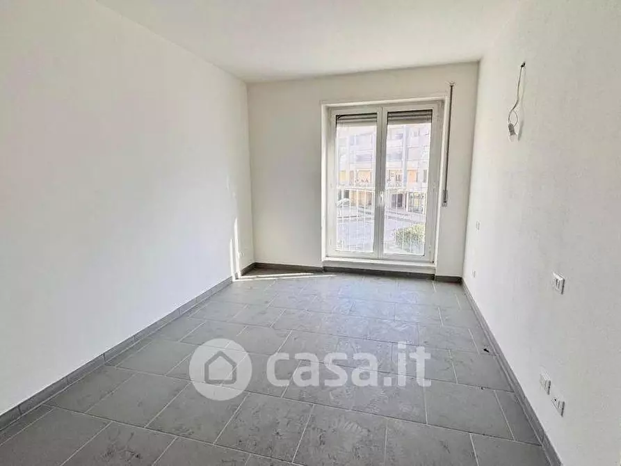 Immagine 5 di Appartamento in vendita  a Carrara
