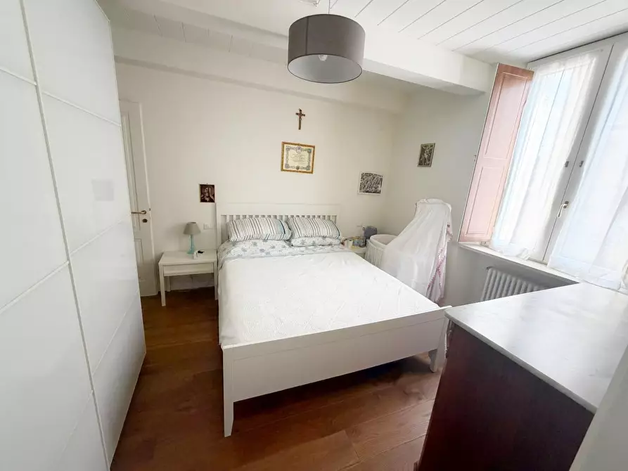 Immagine 13 di Casa indipendente in vendita  a Poggibonsi