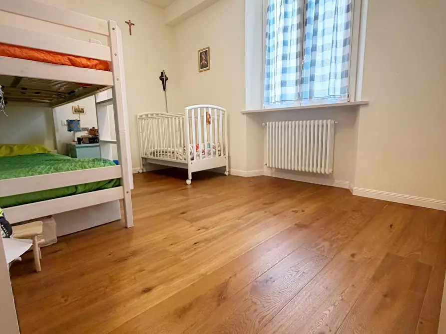 Immagine 8 di Casa indipendente in vendita  a Poggibonsi