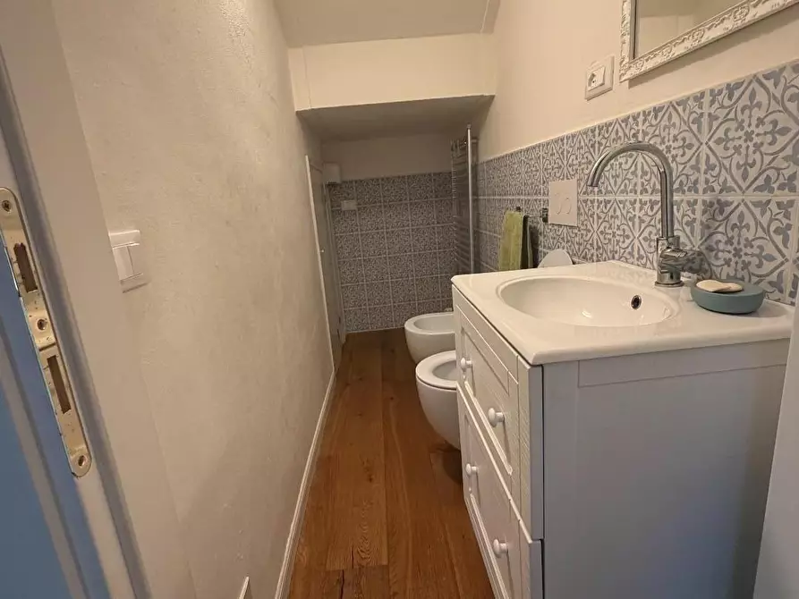 Immagine 17 di Casa indipendente in vendita  a Poggibonsi