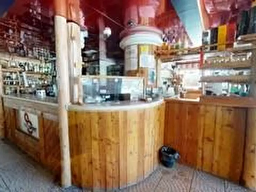 Immagine 14 di Bar / Ristorante in vendita  a Prali