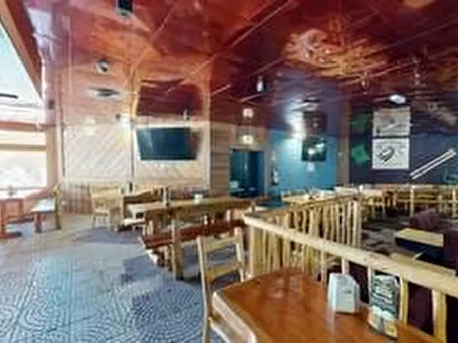 Immagine 9 di Bar / Ristorante in vendita  a Prali