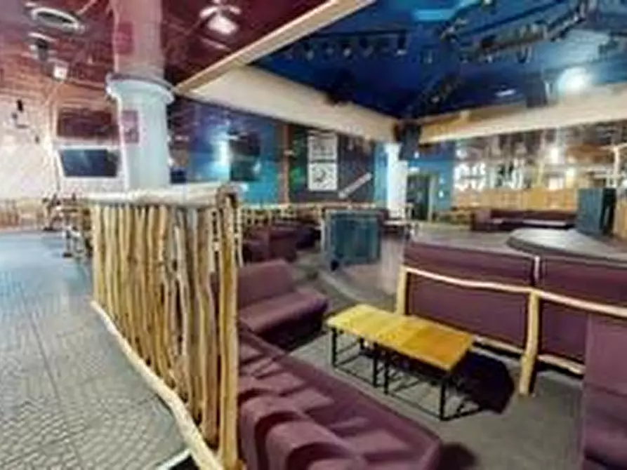 Immagine 5 di Bar / Ristorante in vendita  a Prali