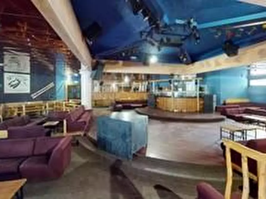 Immagine 18 di Bar / Ristorante in vendita  a Prali