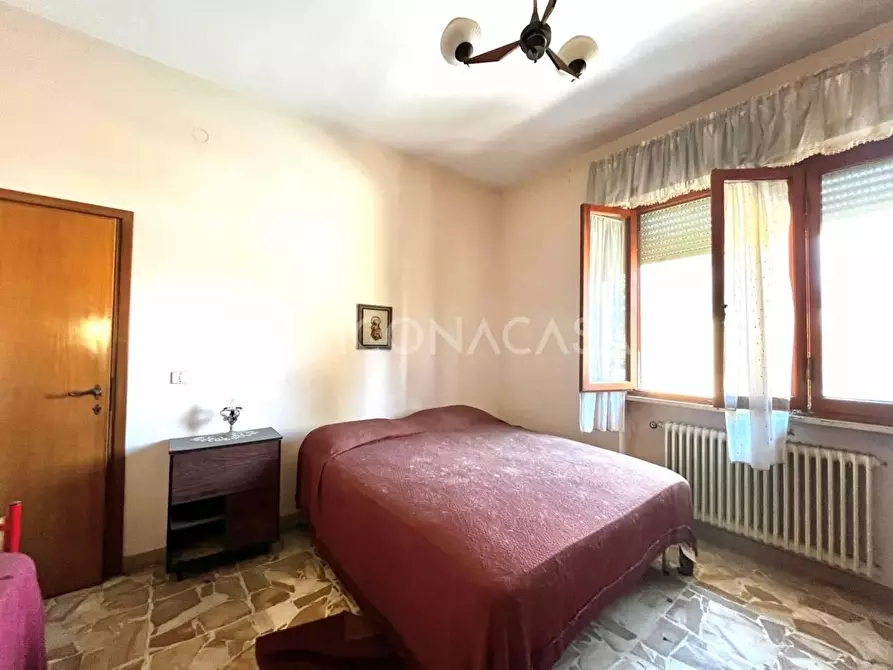 Immagine 32 di Villa in vendita  a Santa Maria A Monte