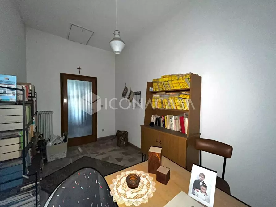 Immagine 11 di Villa in vendita  a Santa Maria A Monte