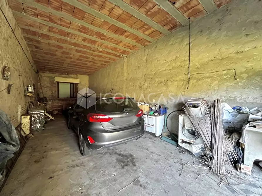 Immagine 39 di Villa in vendita  a Santa Maria A Monte